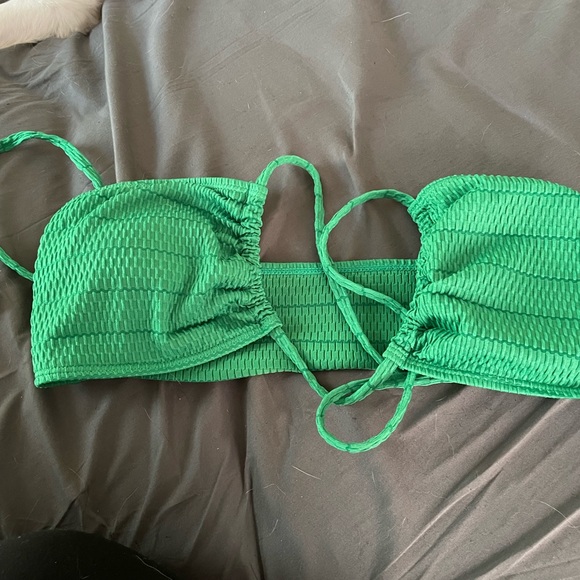 Green string bikini like new - Picture 3 of 4